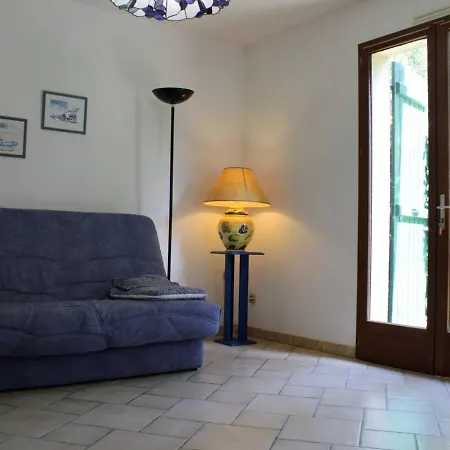Casa vacanze Maison Saint-georges-d'oléron, 3 Pièces, 6 Personnes - Fr-1-246a-144
