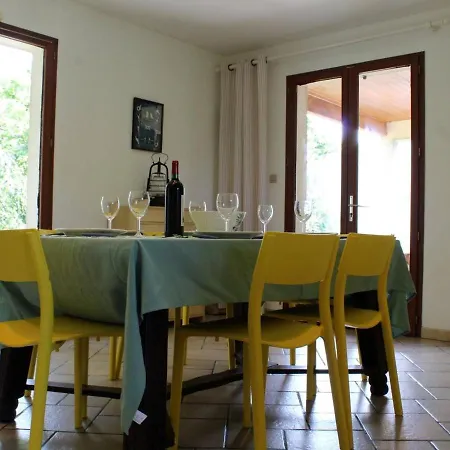 Casa vacanze Maison Saint-georges-d'oléron, 3 Pièces, 6 Personnes - Fr-1-246a-144 Saint-Georges-d'Oleron