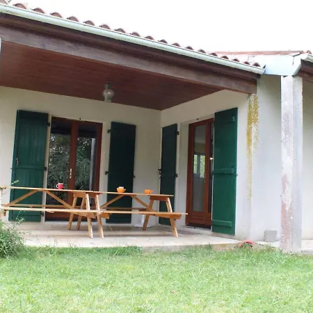 Maison Saint-georges-d'oléron, 3 Pièces, 6 Personnes - Fr-1-246a-144 *